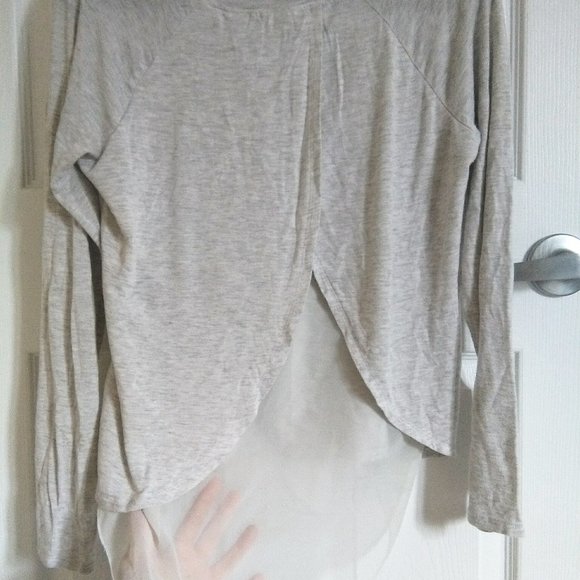 Aeropostale Light Gray Chiffon Drape back top - Picture 2 of 5
